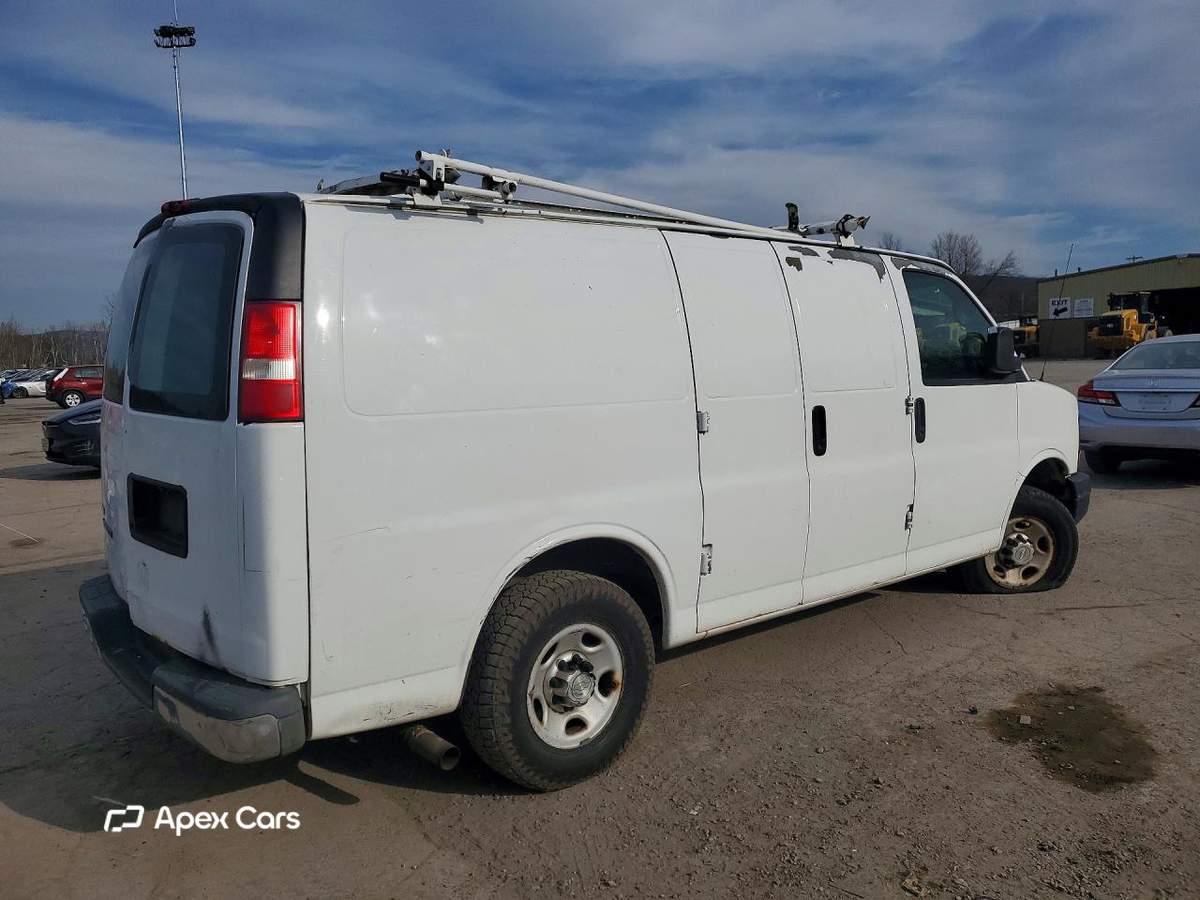 Chevrolet Express 2010