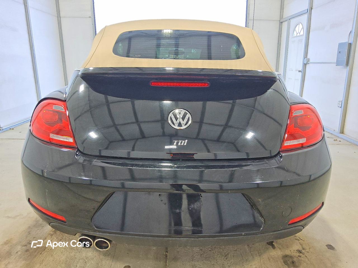 Volkswagen Beetle 2014