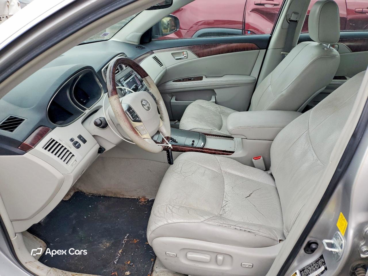 Toyota Avalon 2011