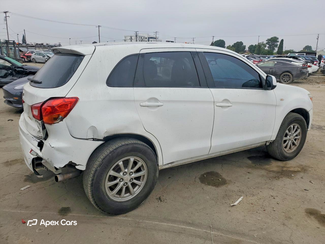 Mitsubishi Outlander 2011