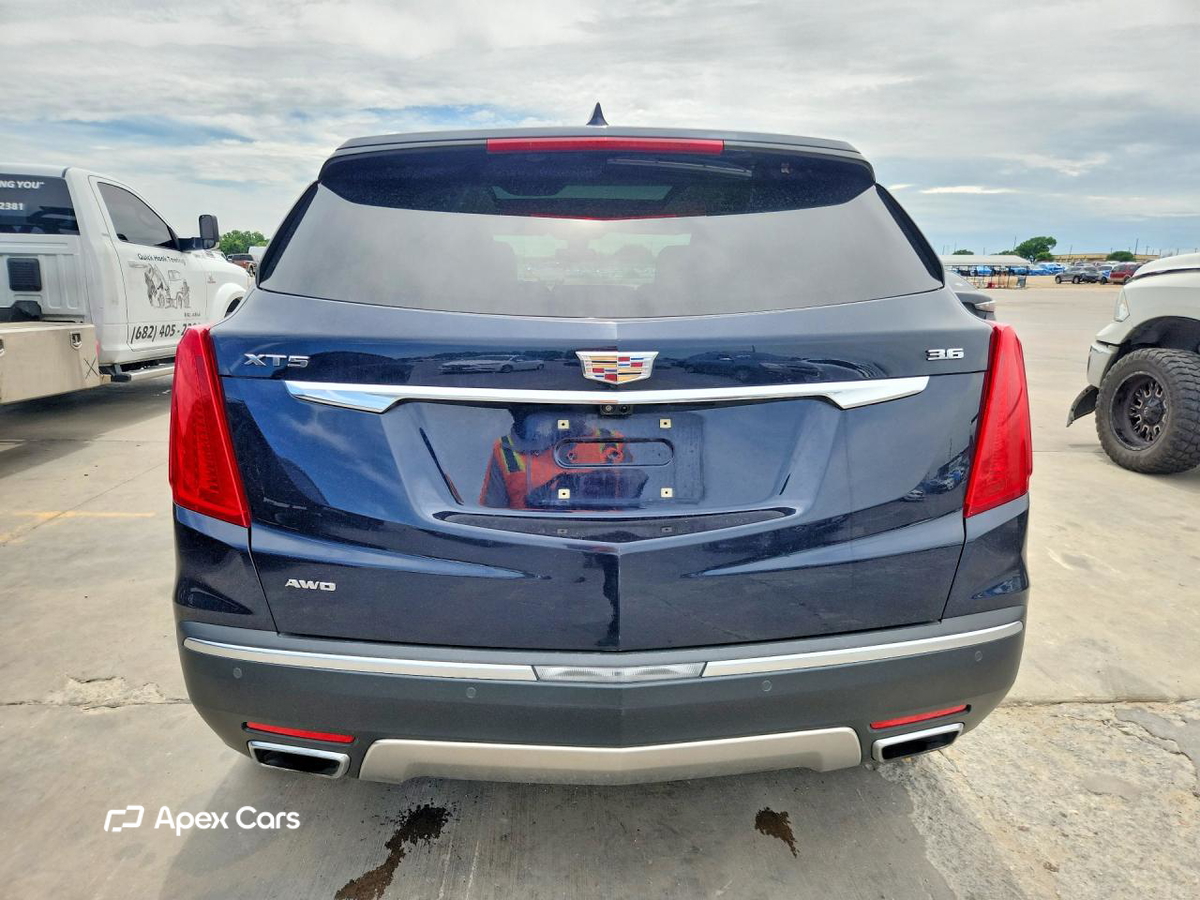 Cadillac XT5 2017