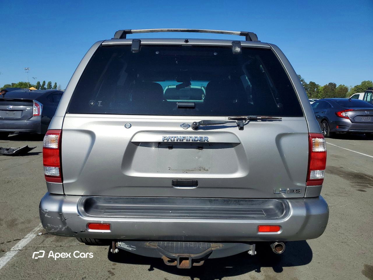 Nissan Pathfinder 2001
