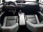 Lexus UX 2020