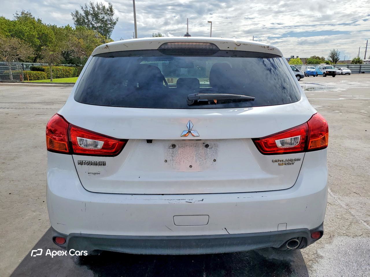Mitsubishi Outlander 2014