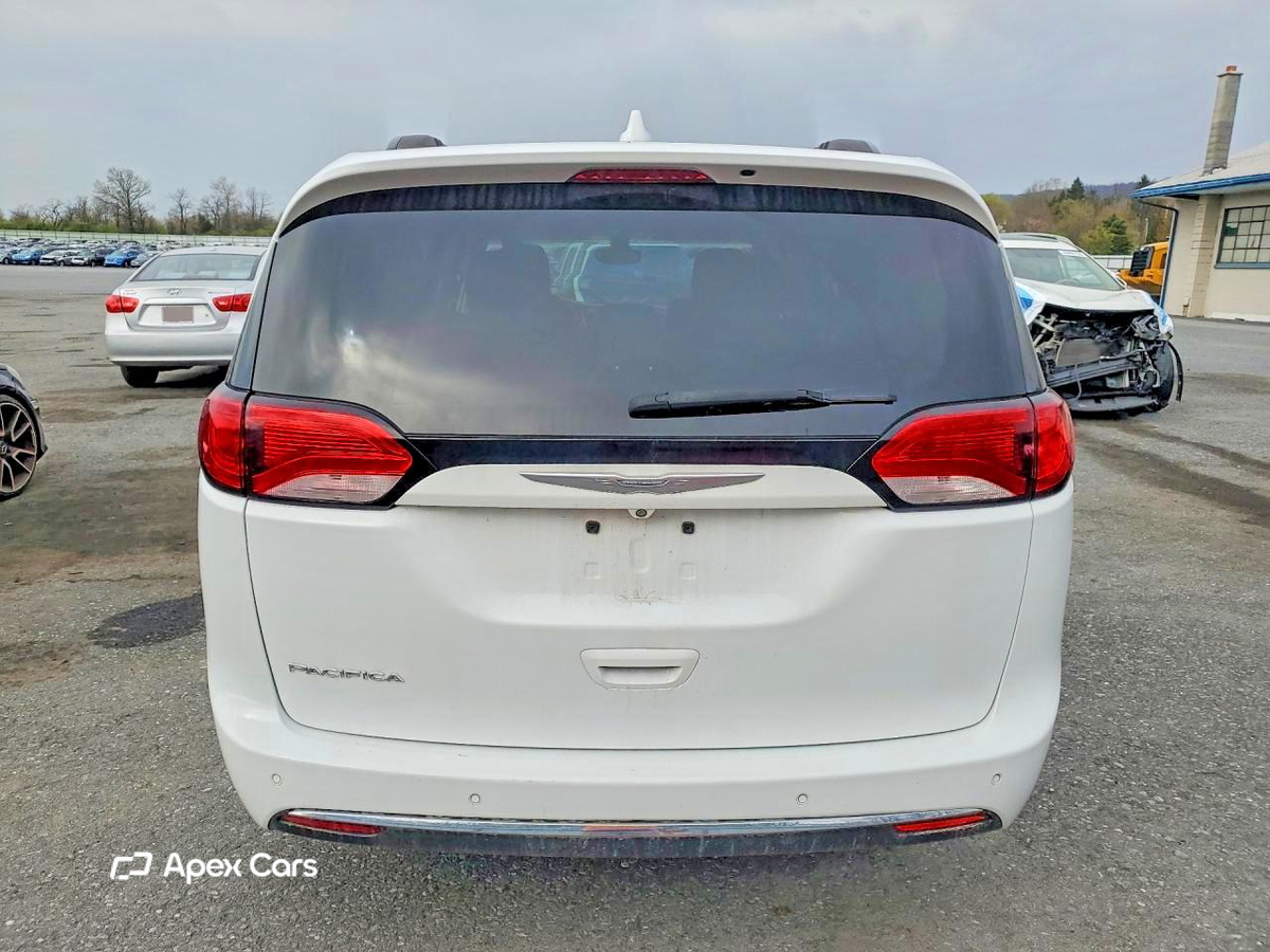 Chrysler Pacifica 2017