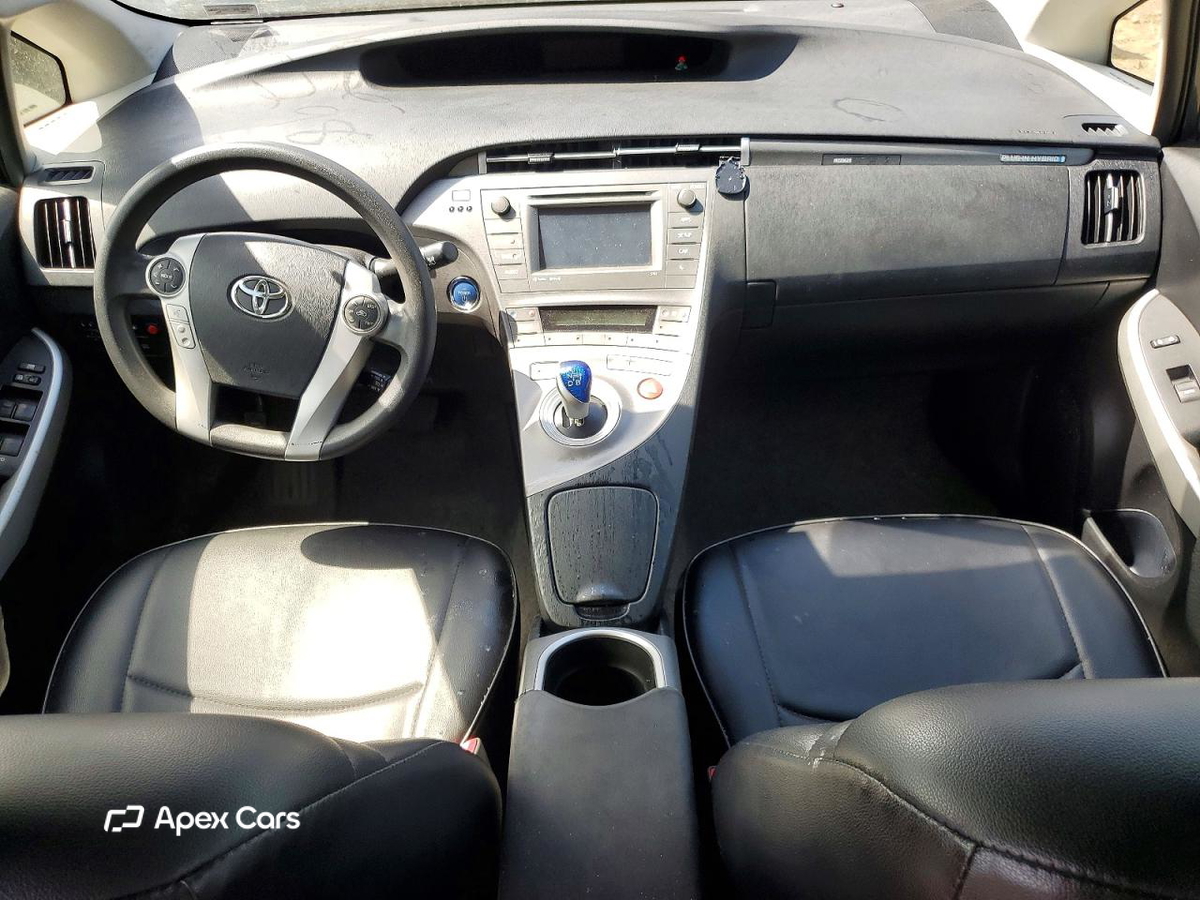 Toyota Prius 2015