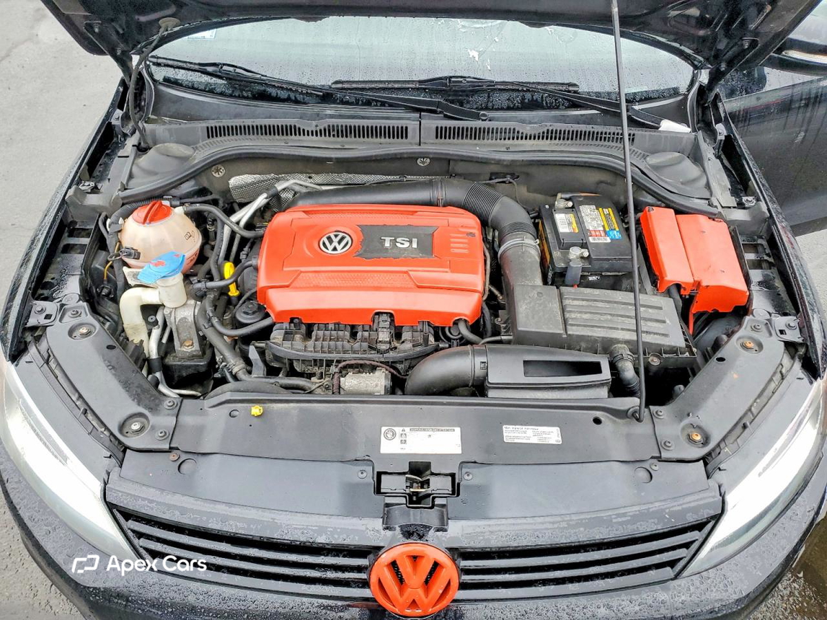 Volkswagen Jetta 2014