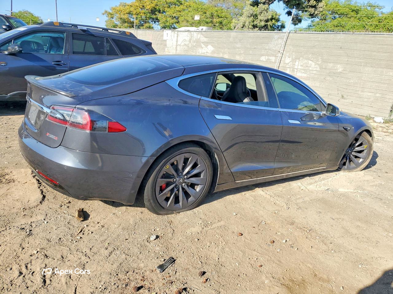 Tesla Model S 2018