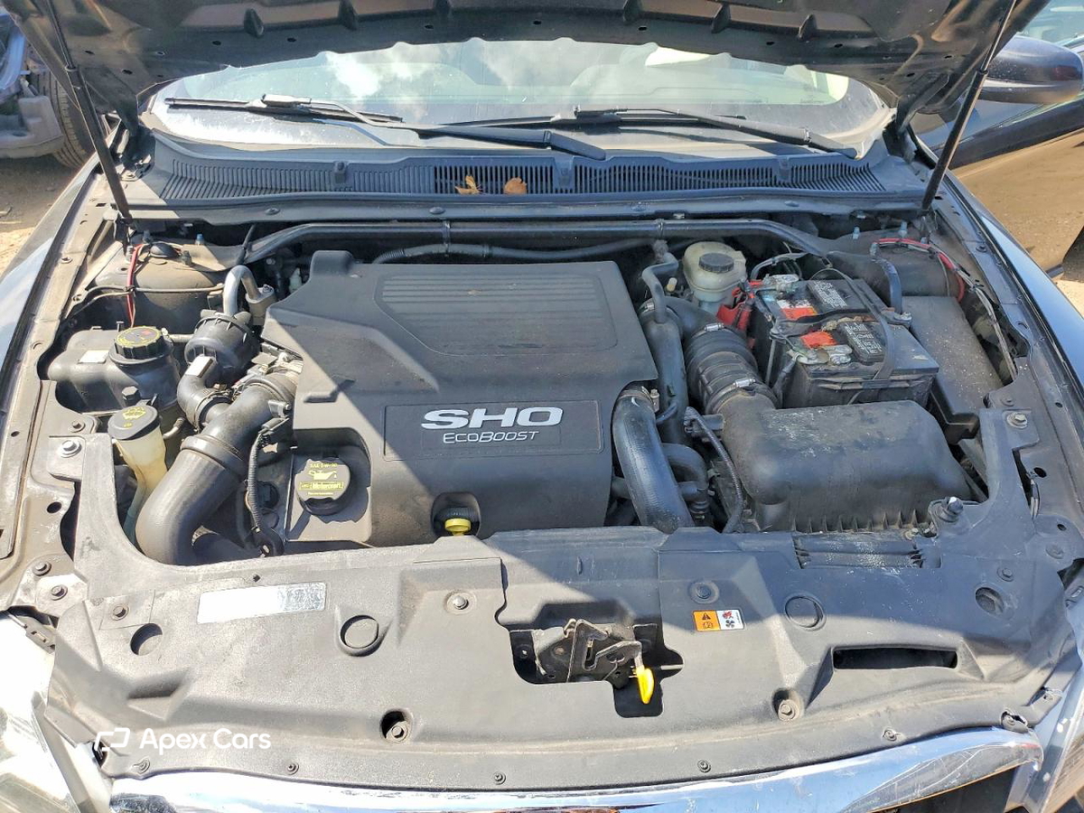 Ford Taurus 2012