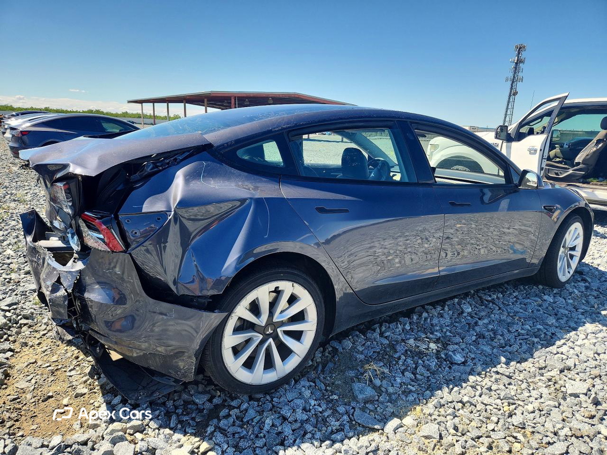 Tesla Model 3 2023