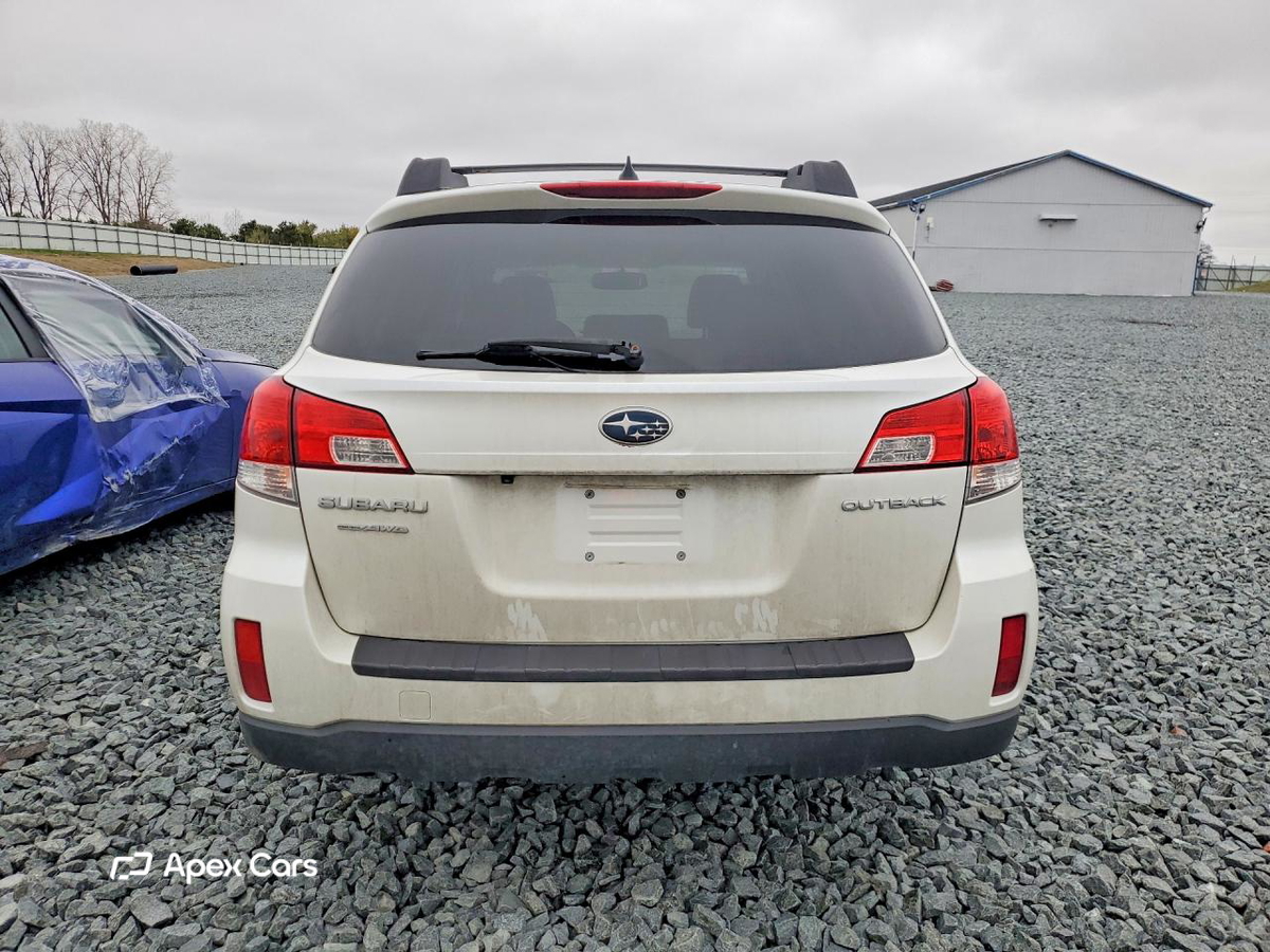Subaru Outback 2014