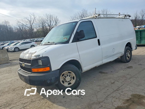 Chevrolet Express 2010 - Image 1 of 5