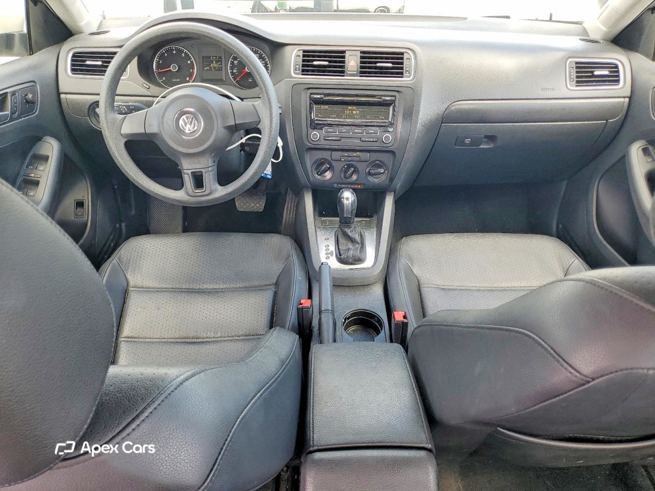Volkswagen Jetta 2014