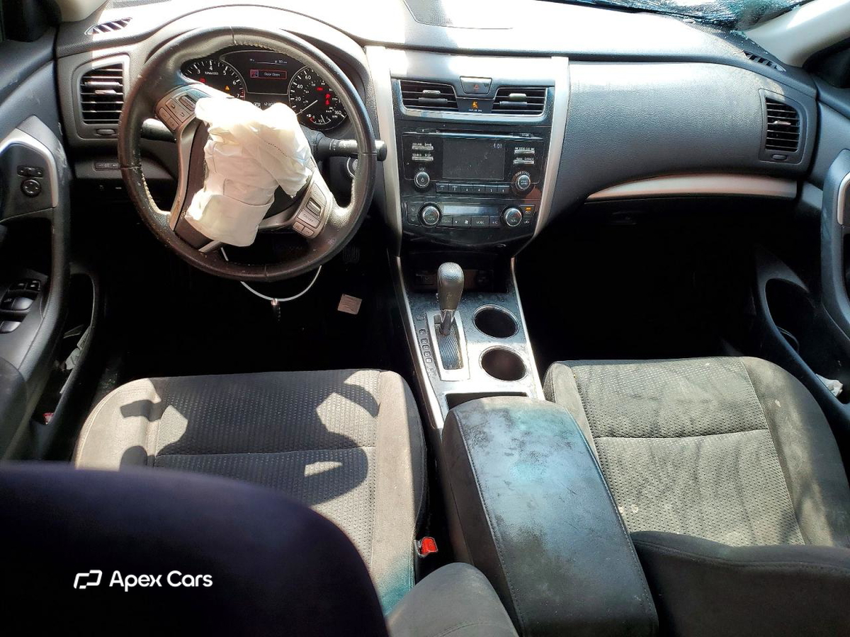 Nissan Altima 2015
