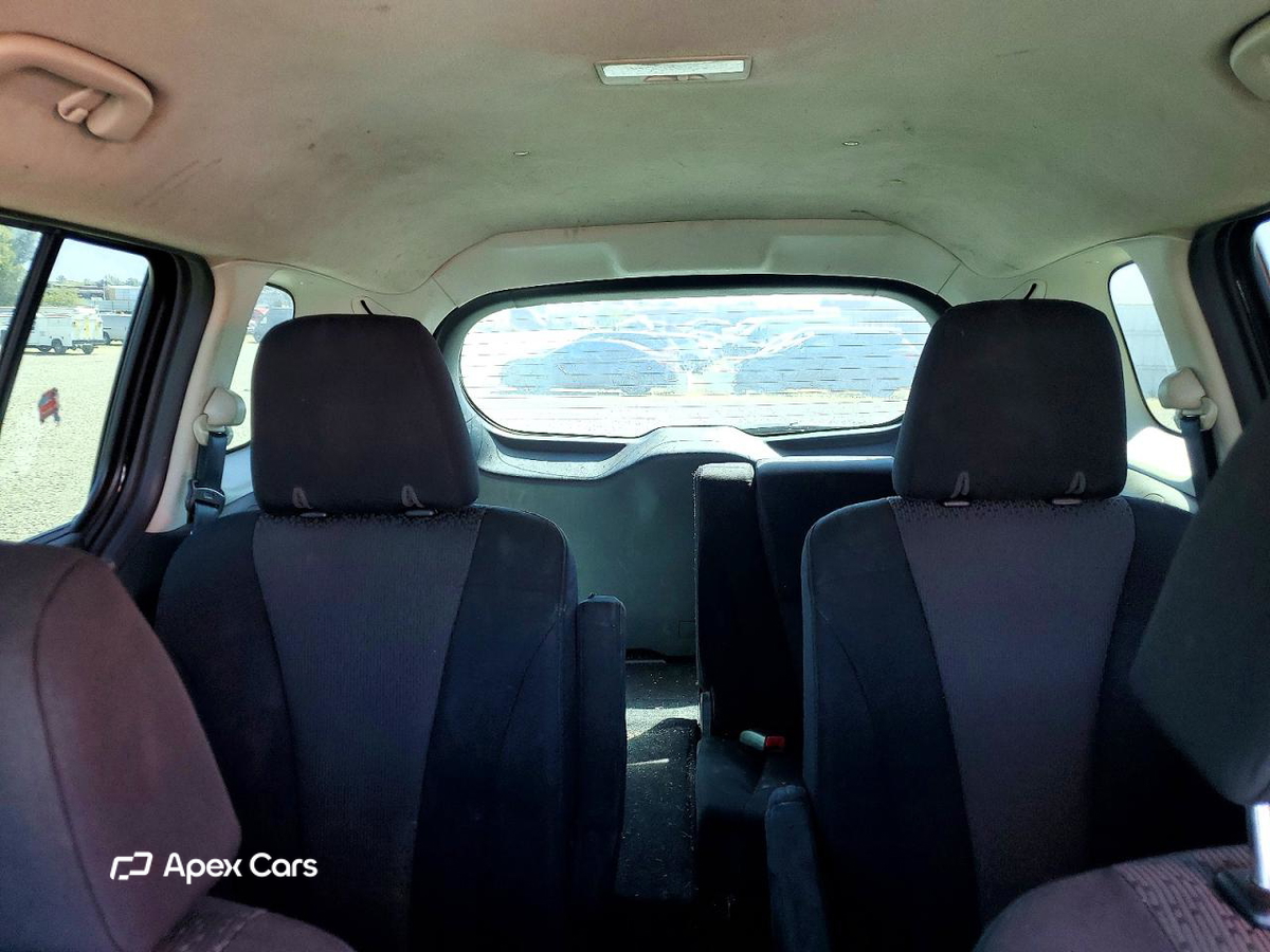 Mazda 5 2012