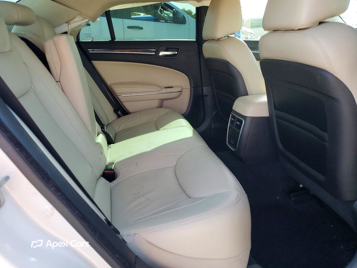 Chrysler 300 2015
