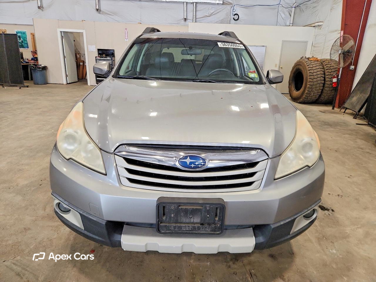 Subaru Outback 2011