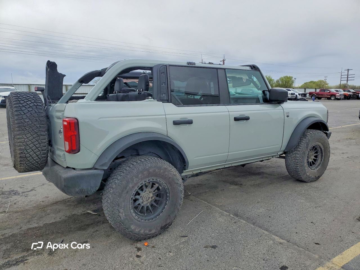 Ford Bronco 2023