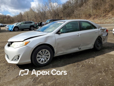 Toyota Camry 2012 - Image 1 of 13