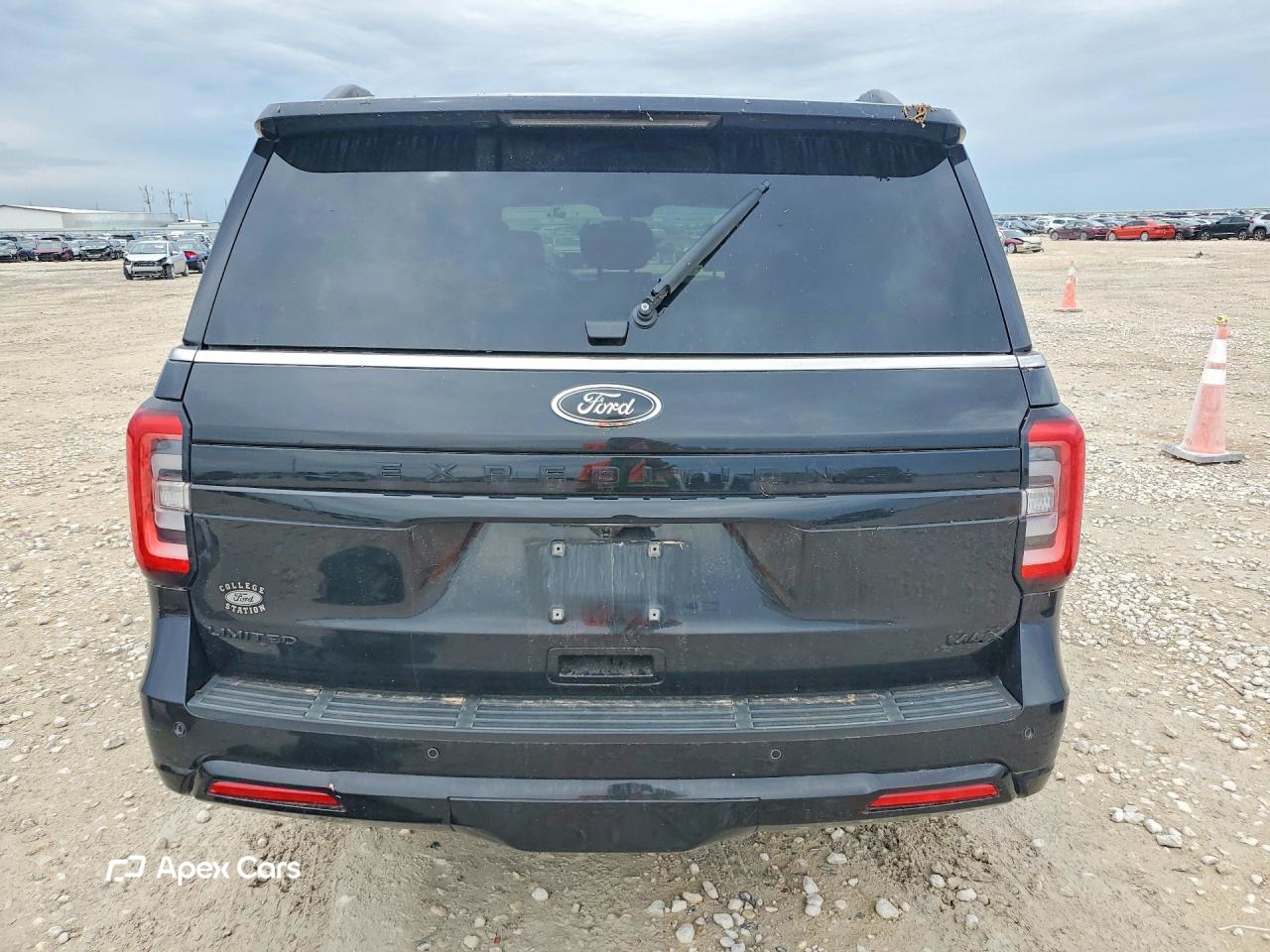 Ford Expedition 2022