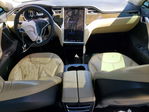 Tesla Model S 2014