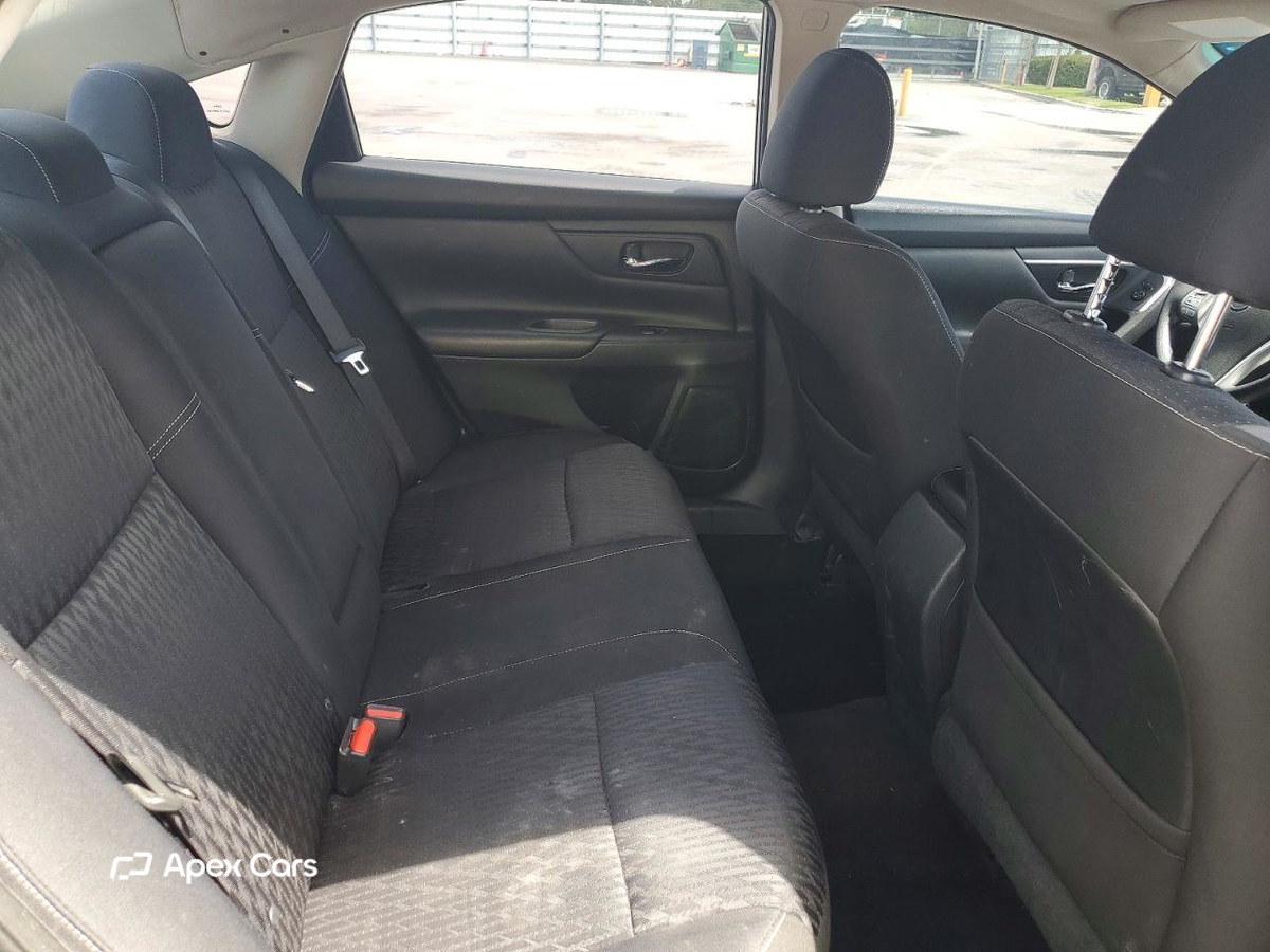 Nissan Altima 2017