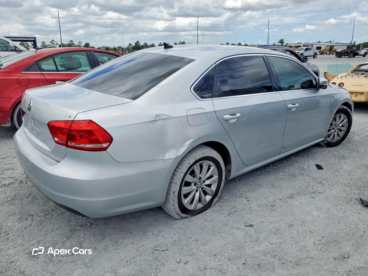 Volkswagen Passat 2014