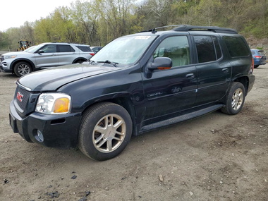 GMC Envoy 2006 - Image 1 of 13