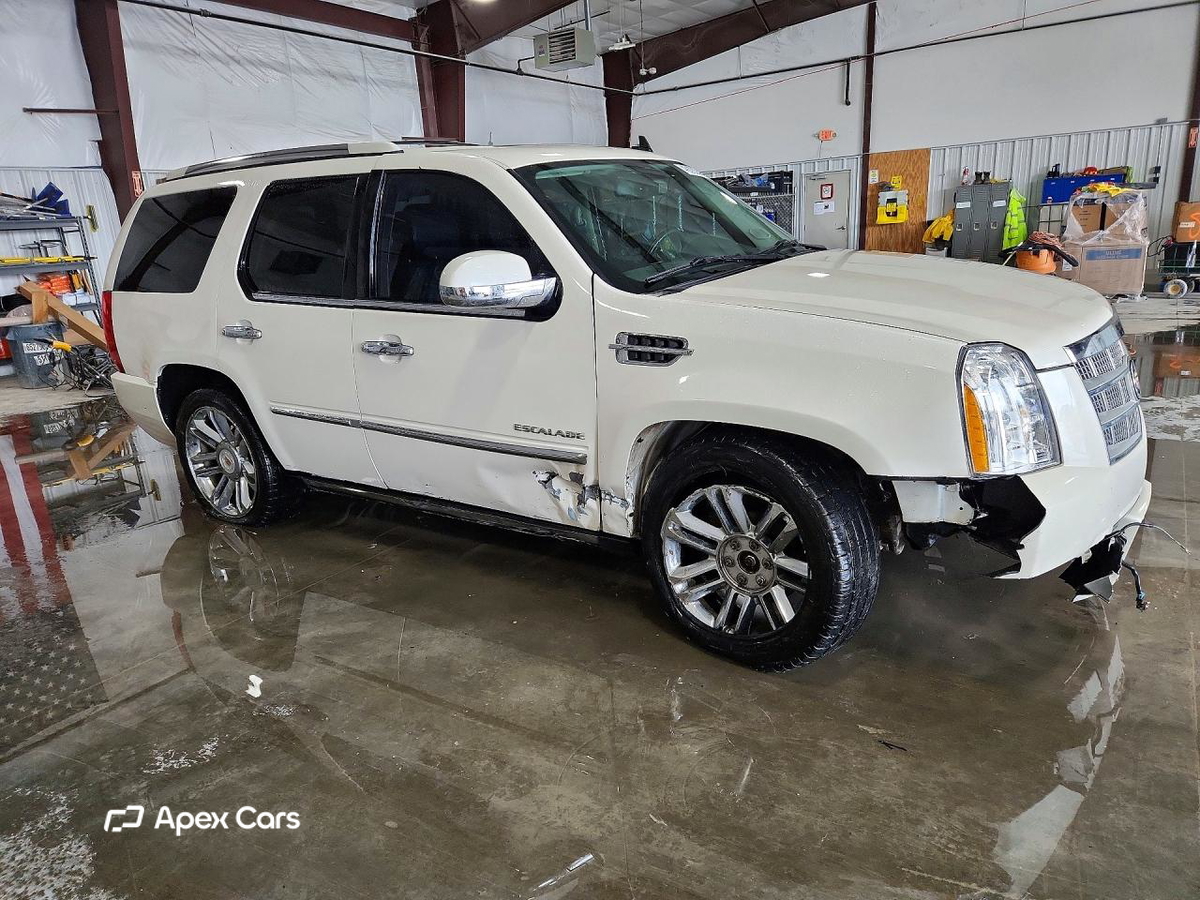Cadillac Escalade 2012