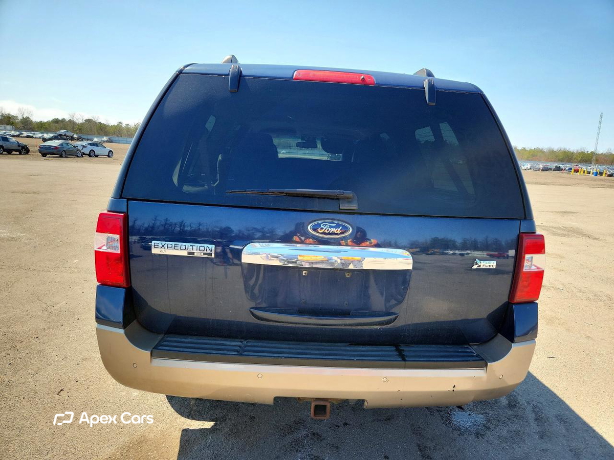 Ford Expedition 2014