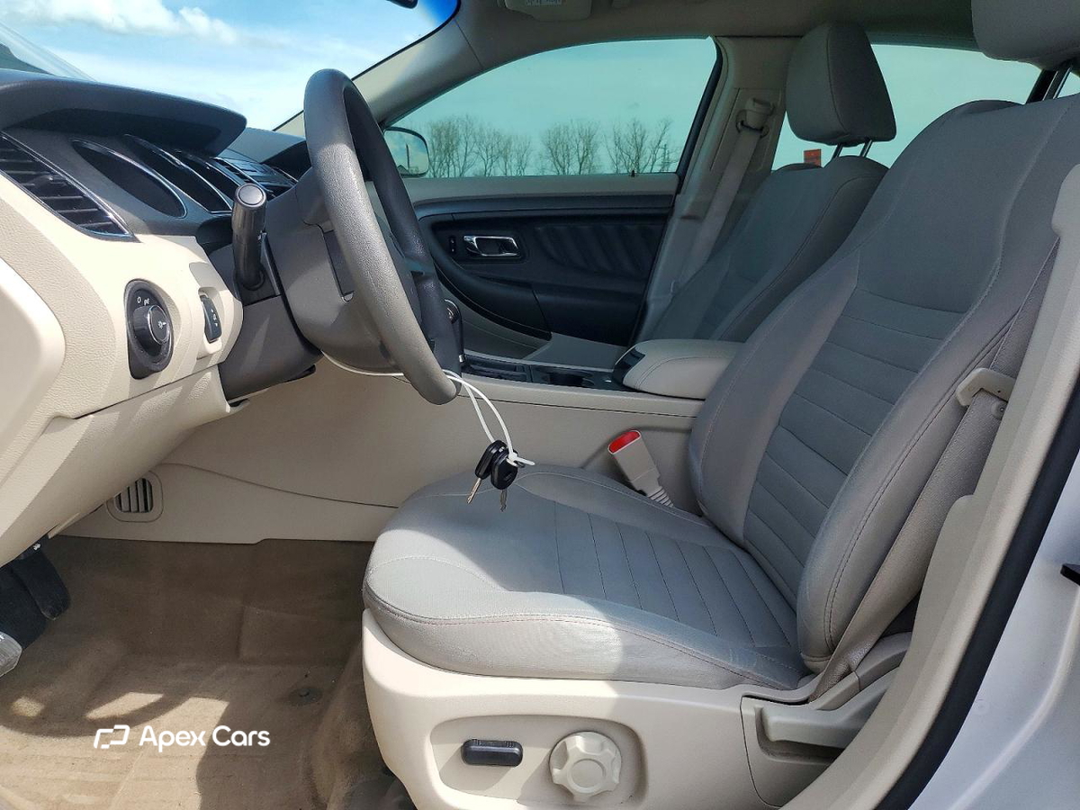 Ford Taurus 2011