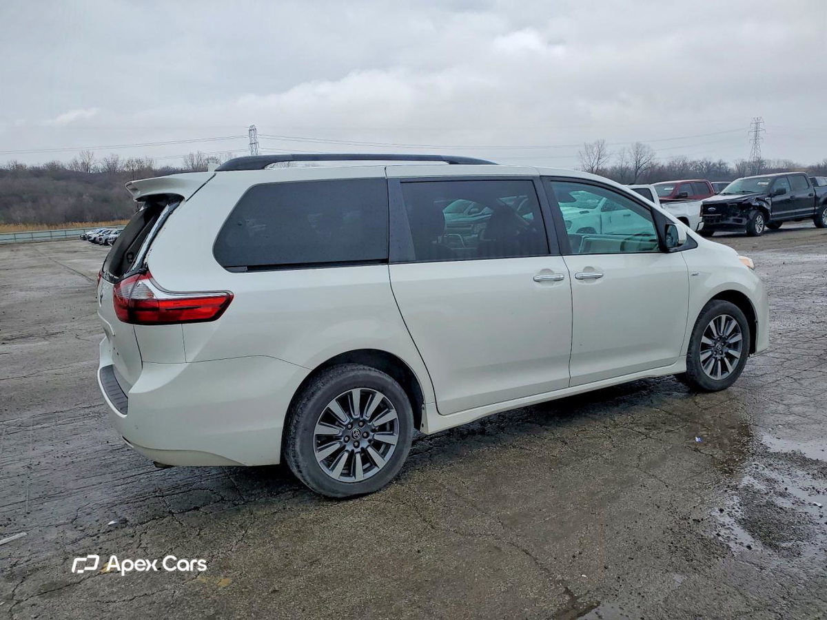 Toyota Sienna 2020