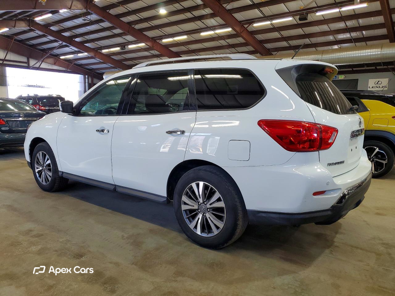 Nissan Pathfinder 2017