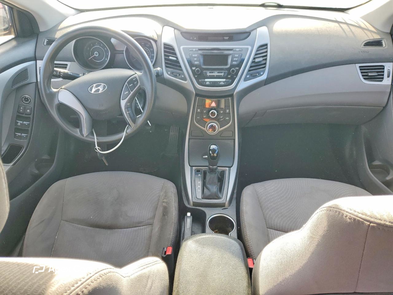 Hyundai Elantra 2016