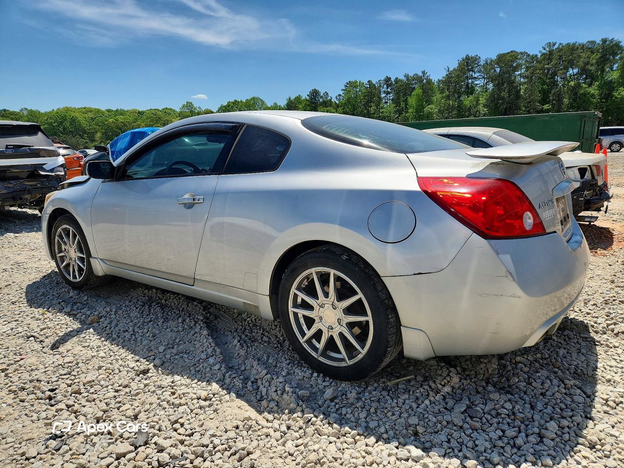 Nissan Altima 2011