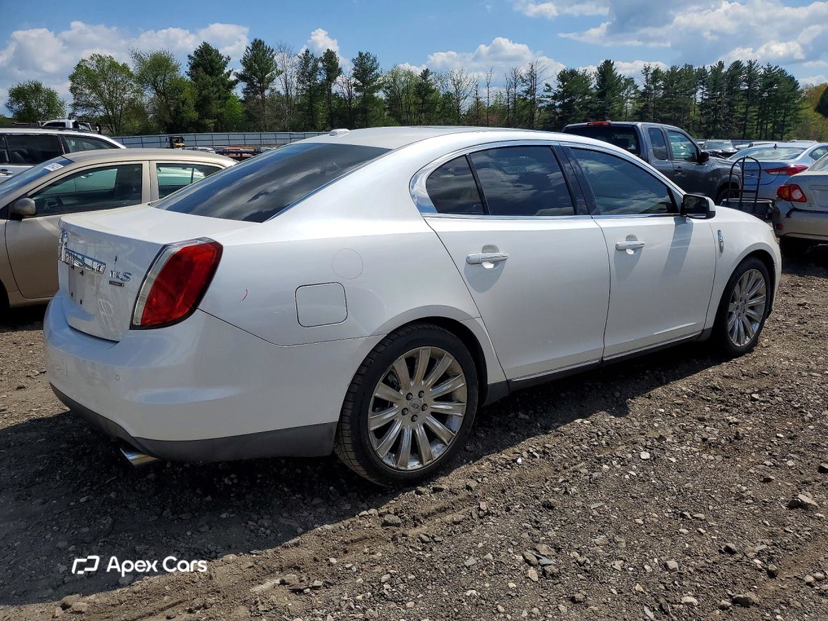 Lincoln MKS 2010