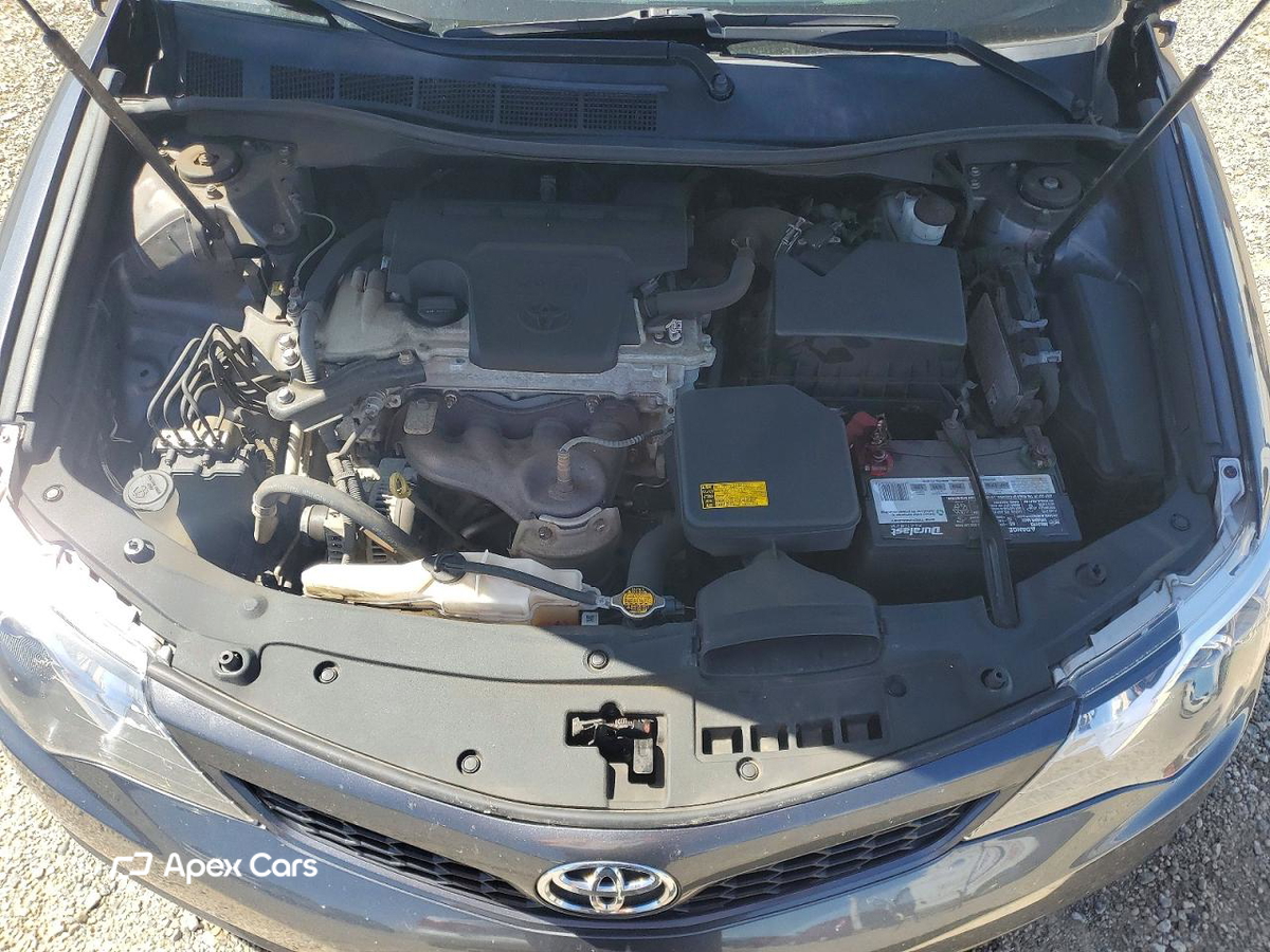 Toyota Camry 2012