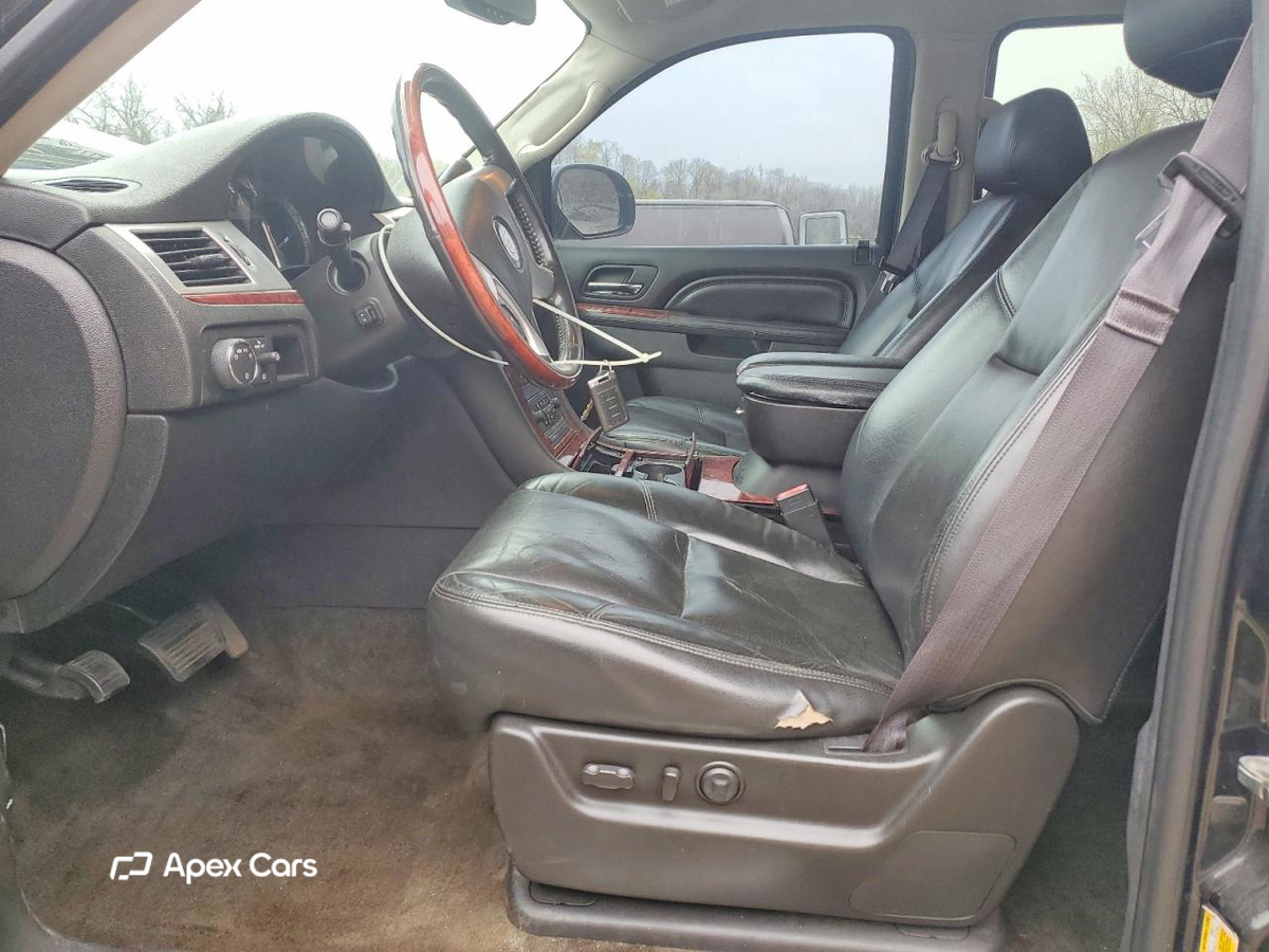 Cadillac Escalade 2011