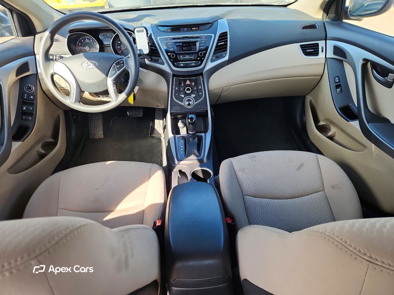 Hyundai Elantra 2016