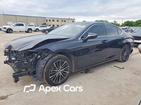 Lexus ES 2022 - Image 1 of 13