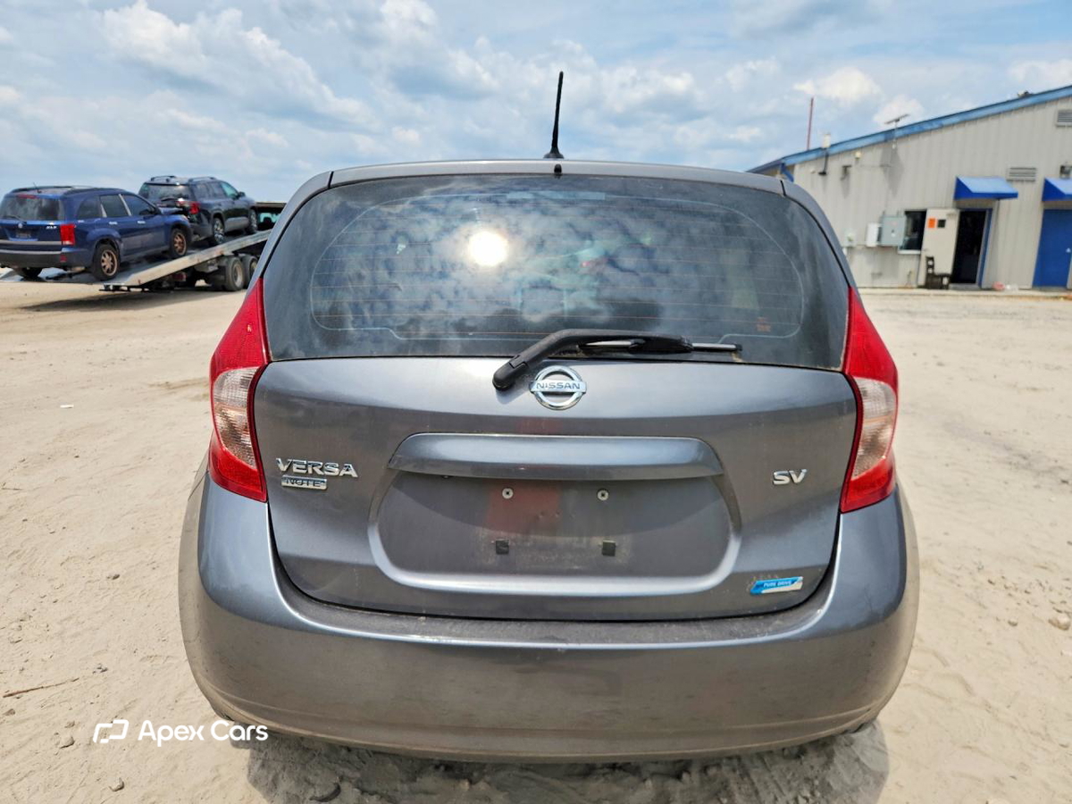 Nissan Versa 2016