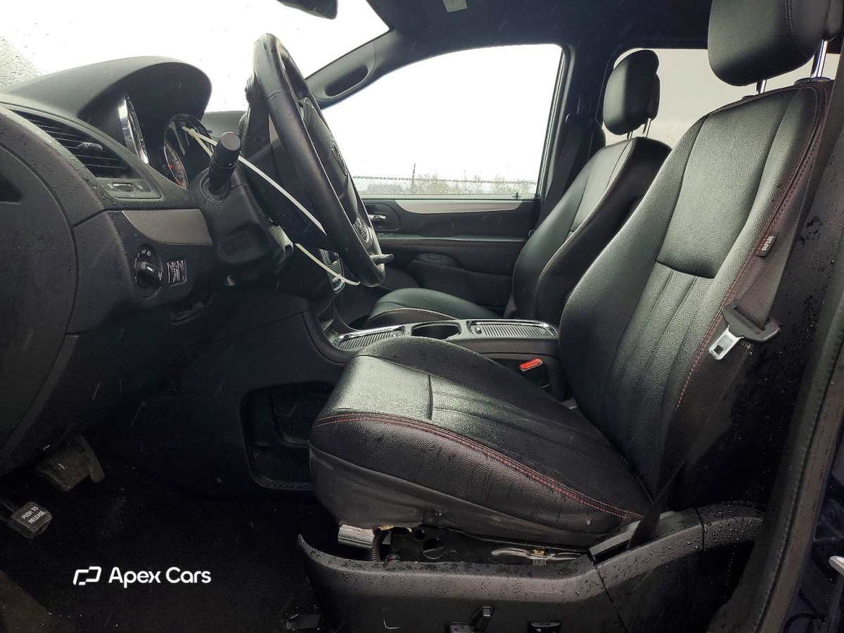 Dodge Caravan 2017
