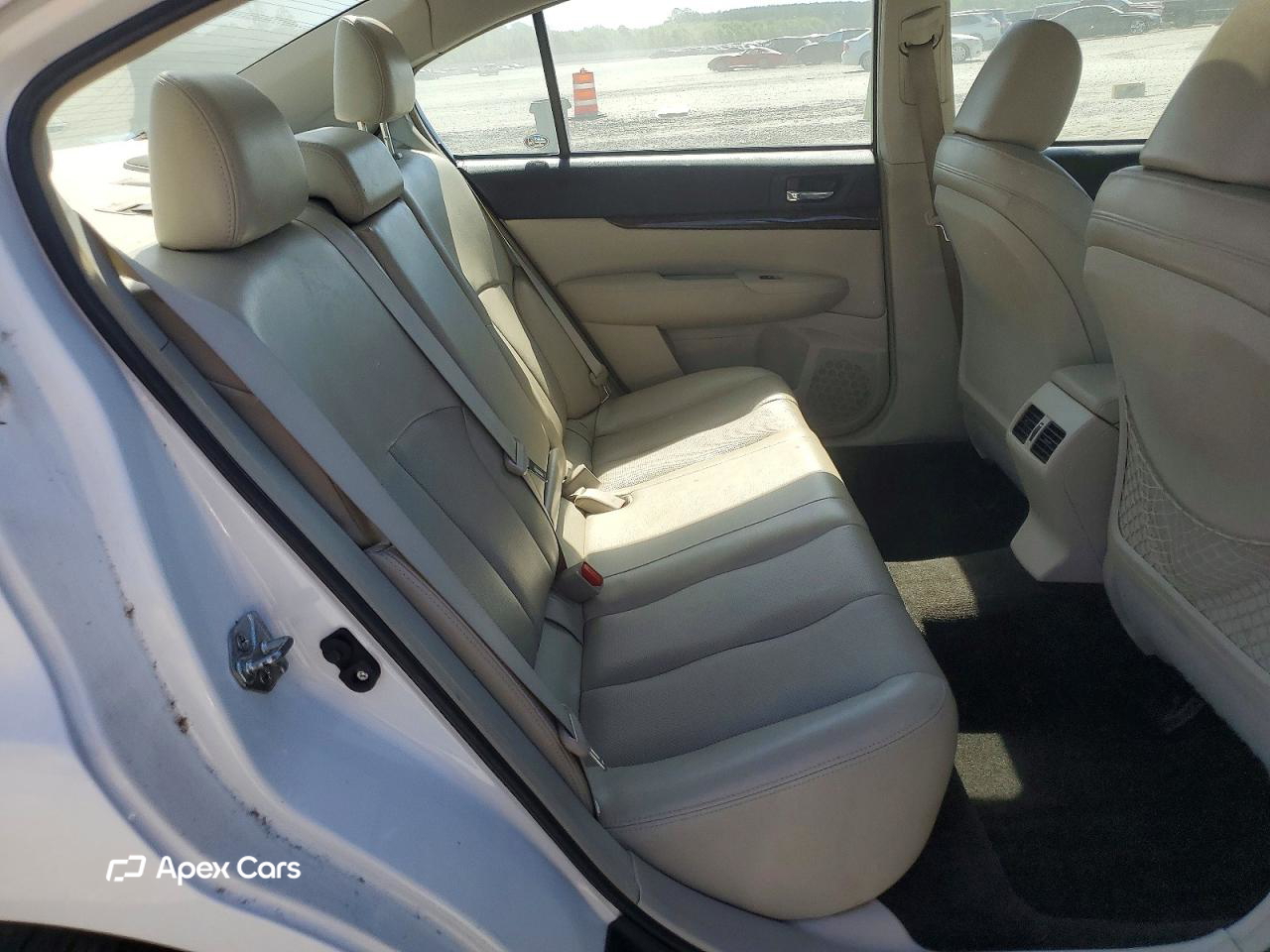 Subaru Legacy 2013