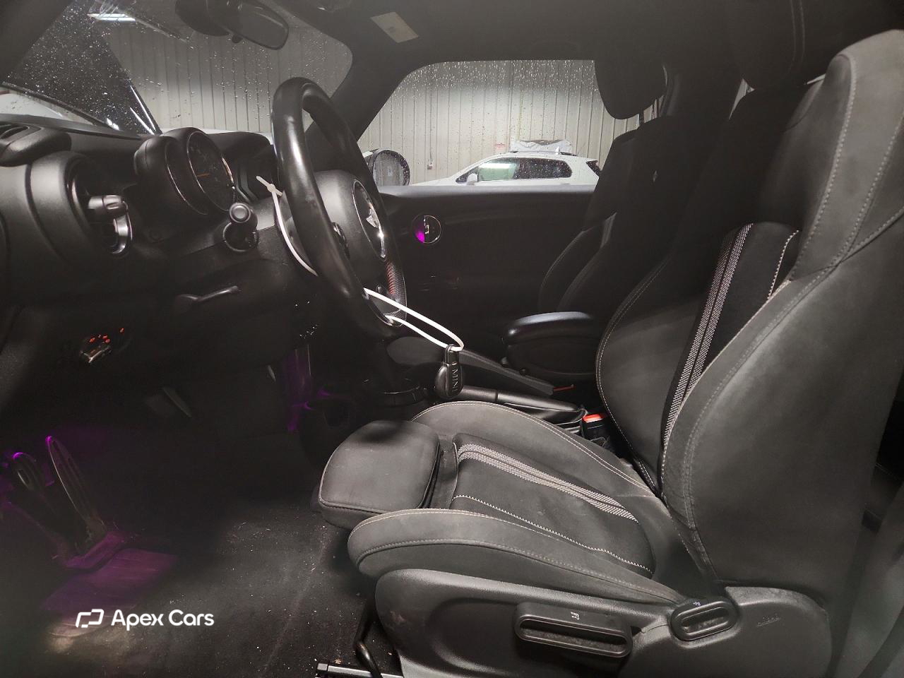 MINI Cooper 2015