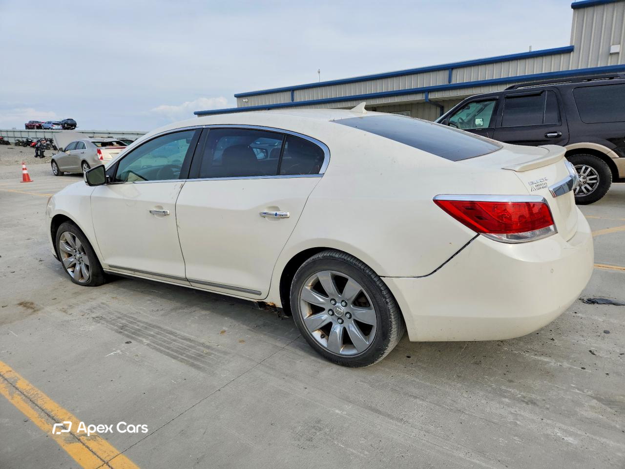Buick LaCrosse 2011