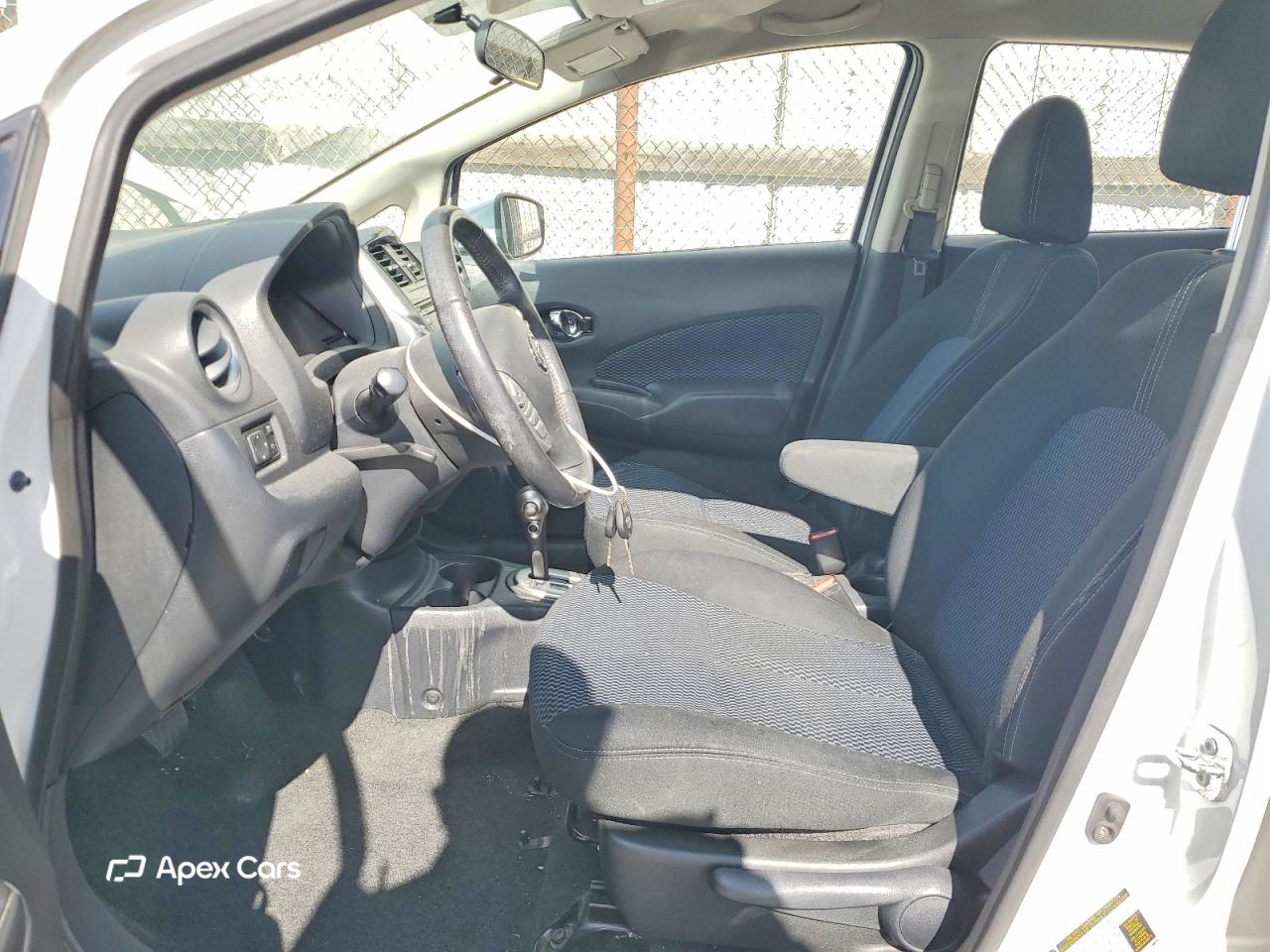 Nissan Versa 2015