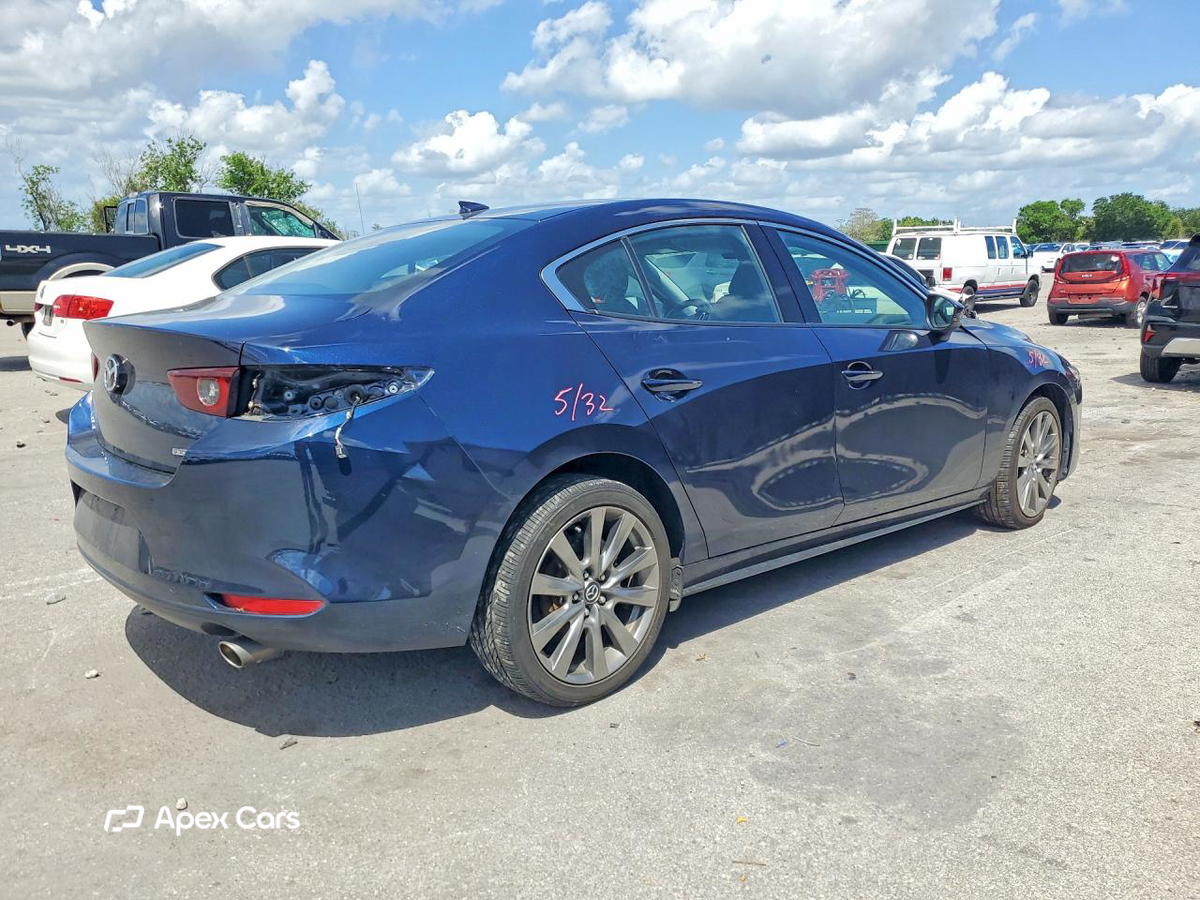 Mazda 3 2022