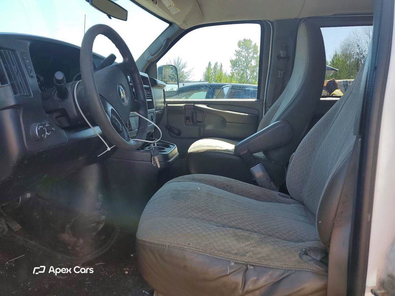 Chevrolet Express 2013