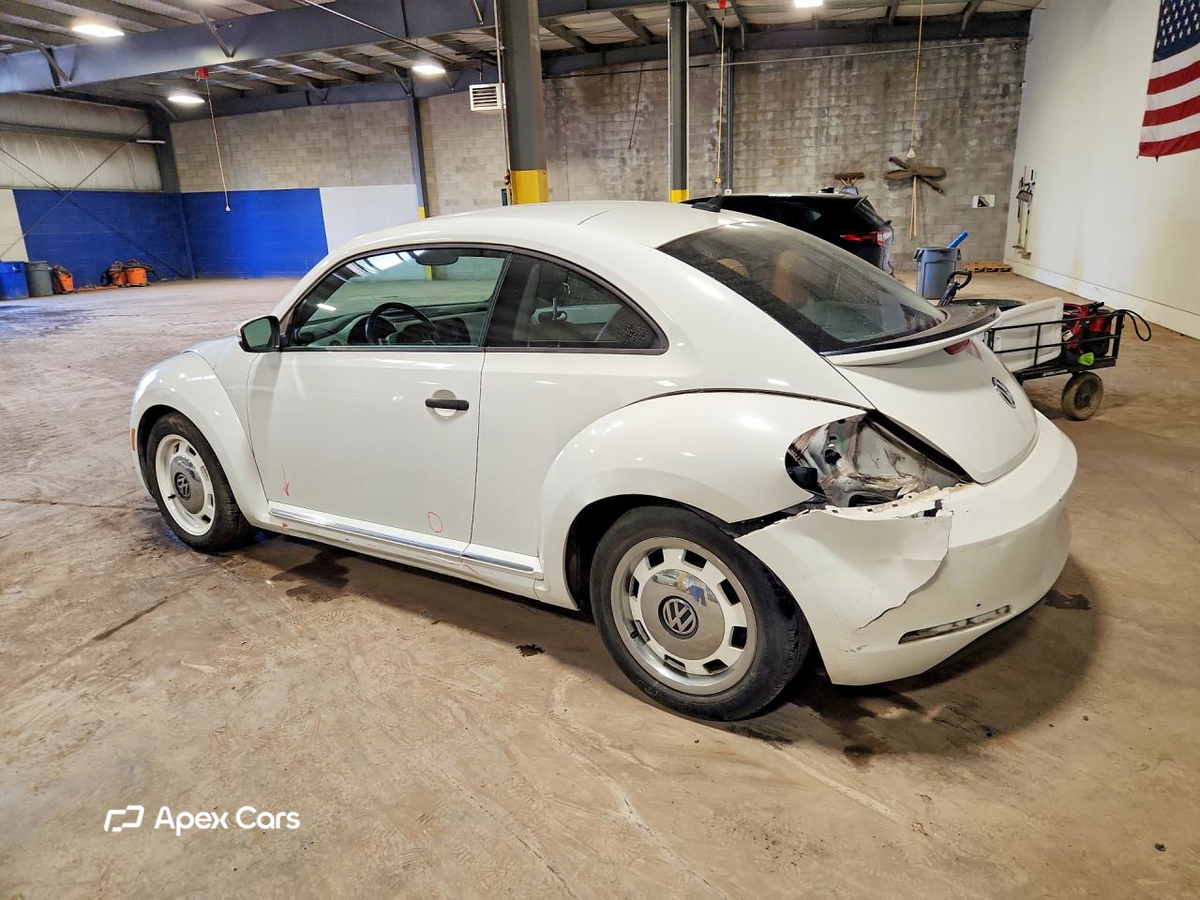 Volkswagen Beetle 2015