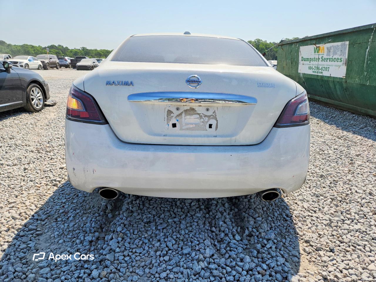 Nissan Maxima 2012